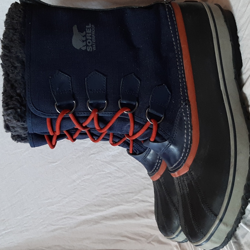 Sorel Mens Size 11 Winter Boots, Like New!